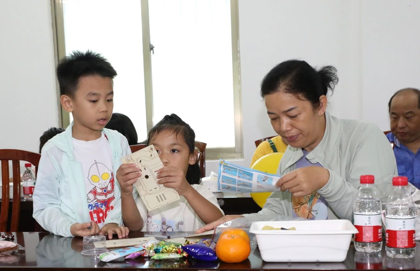 和谐家园 共享快乐   波胆app开展“515复星家庭日”活动5.jpg